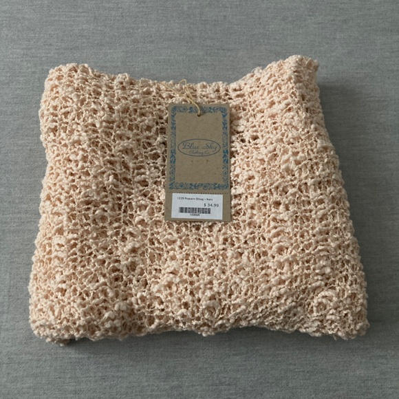 NWT Blue Sky Clothing Co Popcorn Shrug - Picture 8 of 9